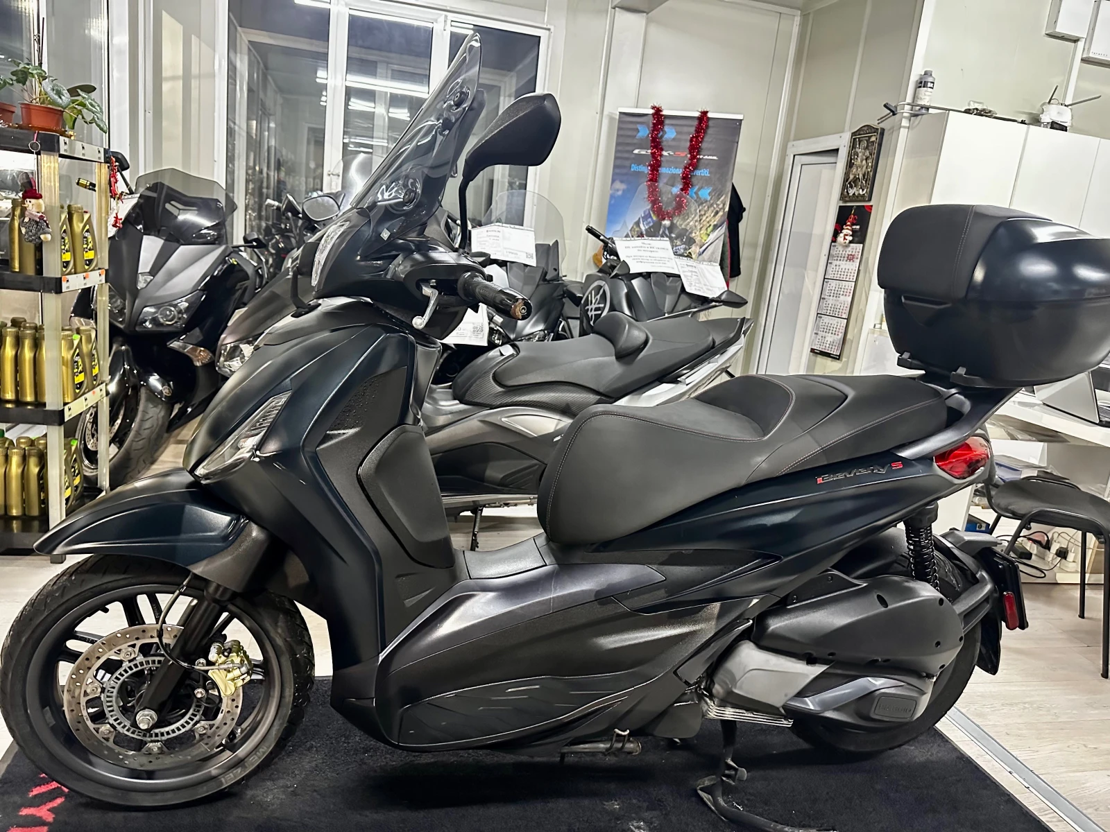 Piaggio Beverly 300hpe S 2022. | Mobile.bg   12