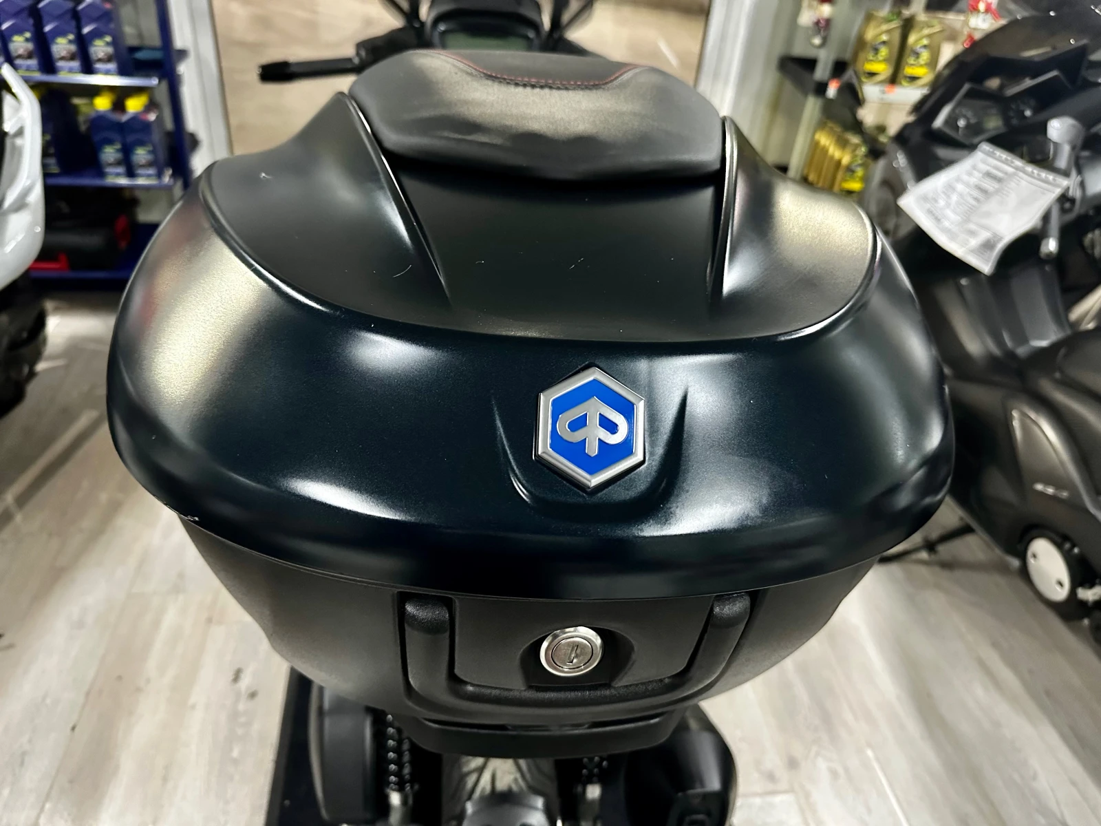 Piaggio Beverly 300hpe S 2022г. - изображение 4