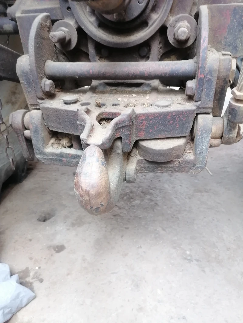 Трактор Болгар Тк80, снимка 3 - Селскостопанска техника - 48277201