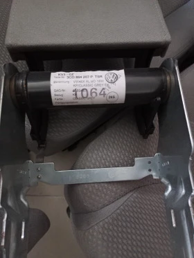 Преден Подлакътник за Фолксваген Пасат 6 , снимка 2