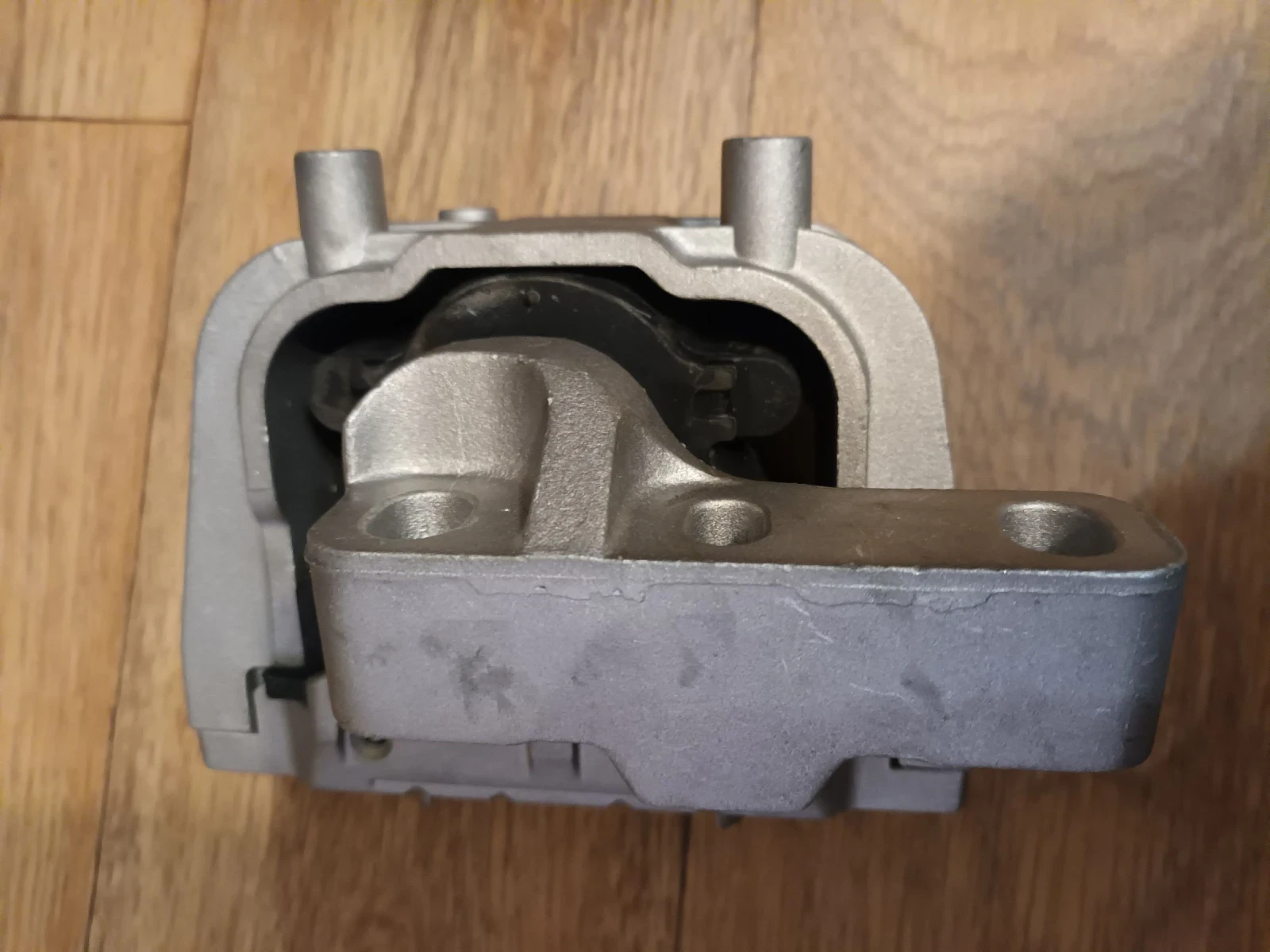  1.4 | Mobile.bg   14