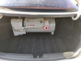 Kia K5, снимка 15