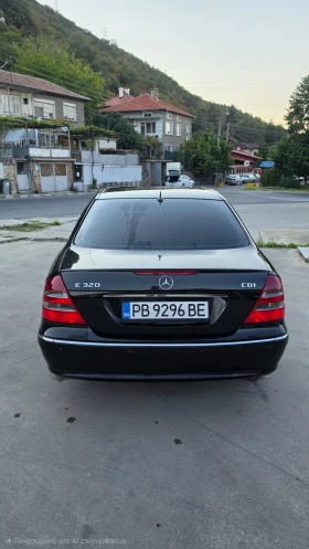 Mercedes-Benz E 320, снимка 2