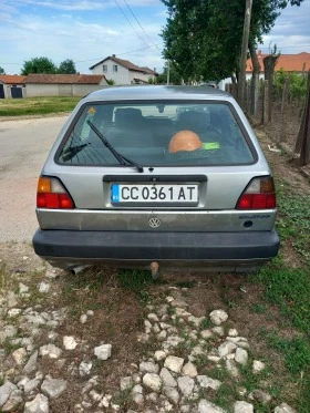     VW Golf 1.6