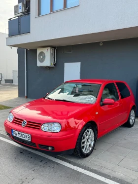 VW Golf 2.3 LPG, снимка 1