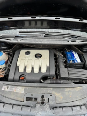 VW Touran 2.0 TD? - 2300 € / 4498.41 лв. - 21432120 10