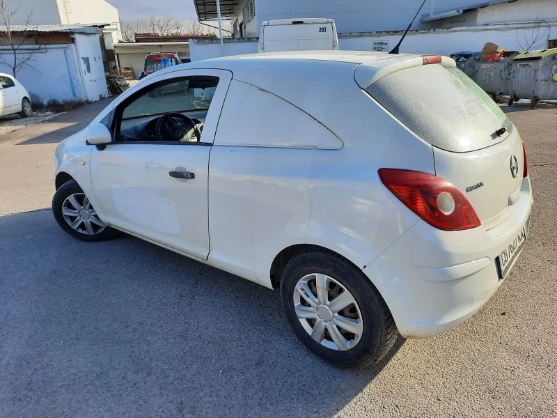 Opel Corsa, снимка 2 - Автомобили и джипове - 47094748