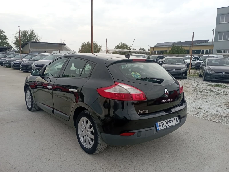 Renault Megane 1.6 ГАЗ, НАВИГАЦИЯ, снимка 6 - Автомобили и джипове - 46152436