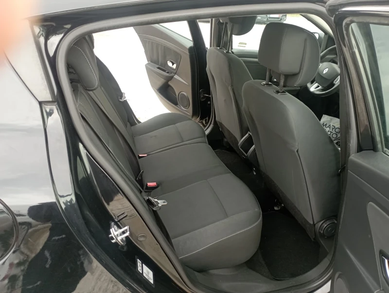 Renault Megane 1.6 ГАЗ, НАВИГАЦИЯ, снимка 9 - Автомобили и джипове - 46152436