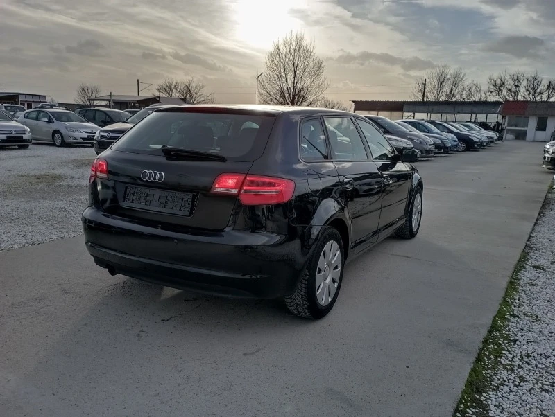 Audi A3 Sportback, снимка 4 - Автомобили и джипове - 46152436