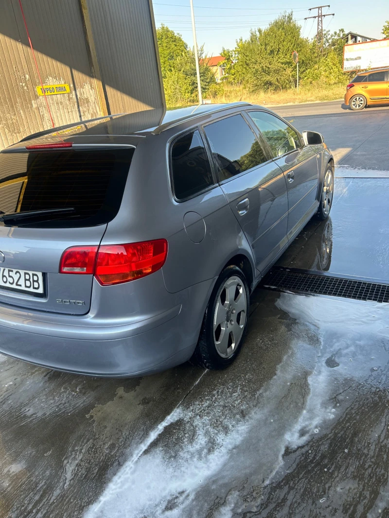 Audi A3 8P 2.0 TDI 140hp * Bi Xenon* , снимка 5 - Автомобили и джипове - 46792392