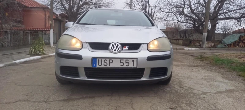 VW Golf, снимка 1 - Автомобили и джипове - 48963823