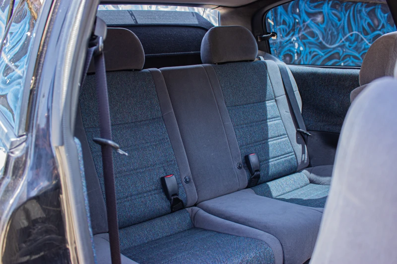 Nissan Sunny 1.6 SR, снимка 12 - Автомобили и джипове - 51992727