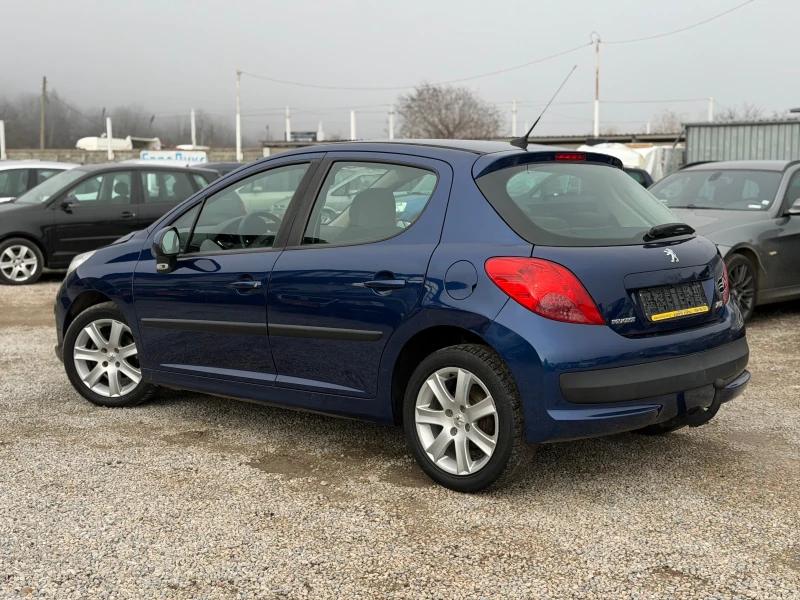 Peugeot 207 1.4i 90кс КЛИМАТИК , снимка 8 - Автомобили и джипове - 53025429