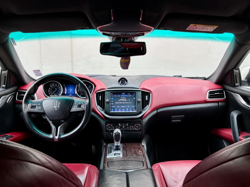 Maserati Ghibli Maserati Ghibli 3.0D | 275HP, снимка 12 - Автомобили и джипове - 53261322