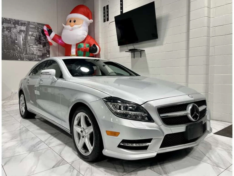 Mercedes-Benz CLS 550 V8 Bi TURBO | LOW KMS| AMG PKG| 4MATIC| 