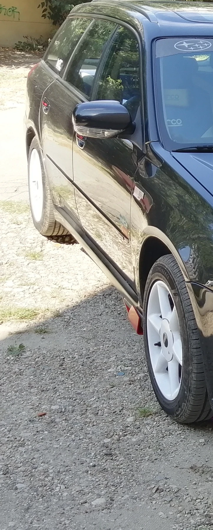 Subaru Legacy Комби - изображение 10