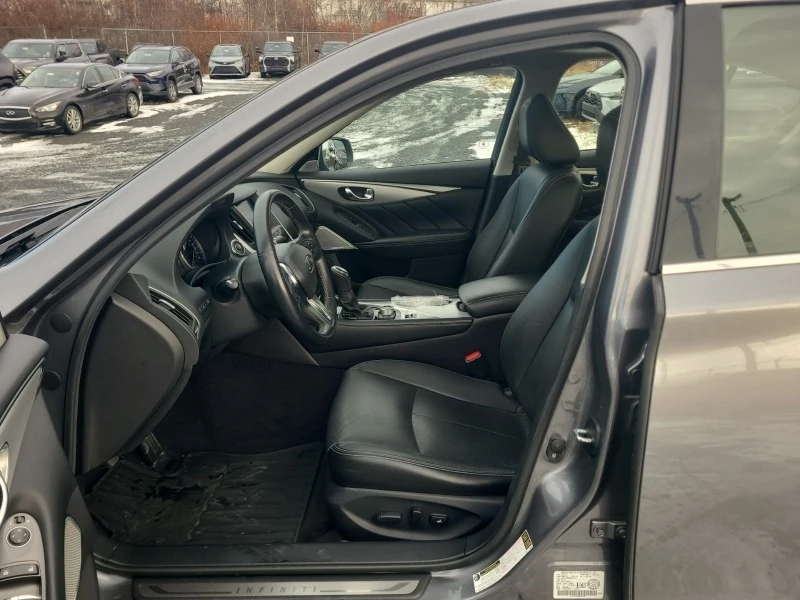 Infiniti Q50 ESSENTIAL TECH * * CARFAX * * АВТО КРЕДИТ * * , снимка 6 - Автомобили и джипове - 52775489