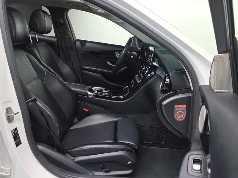 Mercedes-Benz C 200 2.0, снимка 10 - Автомобили и джипове - 54278041