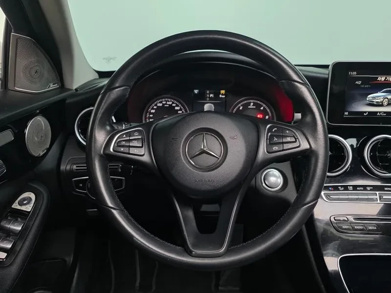 Mercedes-Benz C 200 2.0, снимка 13 - Автомобили и джипове - 54278041