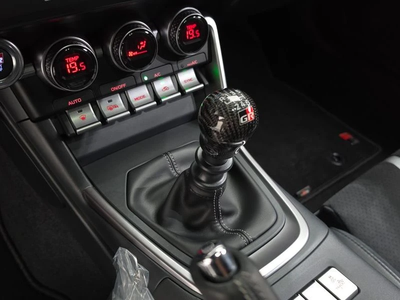 Toyota GT86 2.4 Manual, снимка 10 - Автомобили и джипове - 55662881