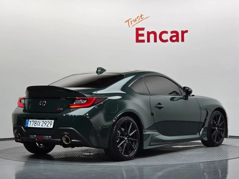 Toyota GT86 2.4 Manual, снимка 2 - Автомобили и джипове - 55662881