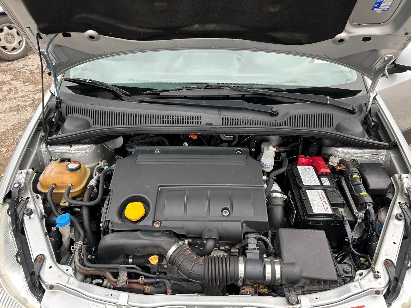 Fiat Sedici 1.9 D MULTIJET | Mobile.bg — изображение 13
