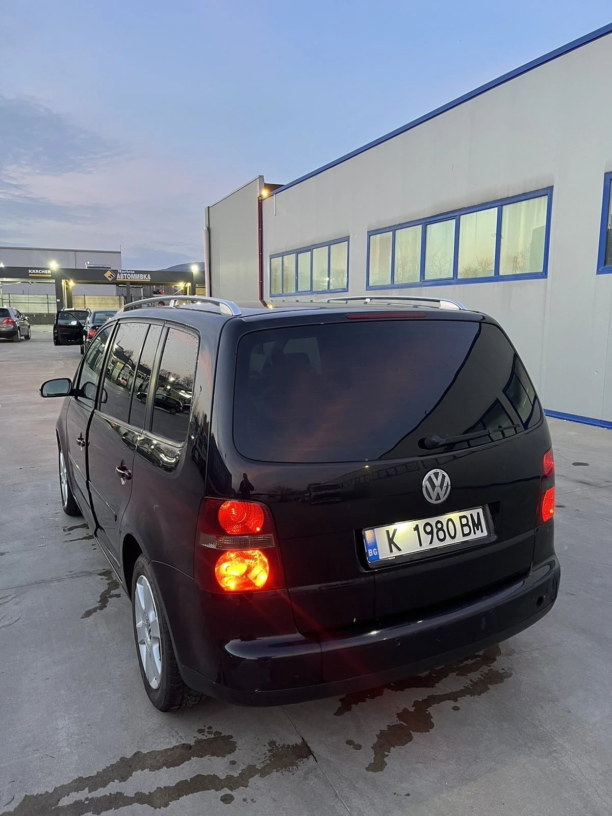 VW Touran 2.0 TDI BKD - изображение 9