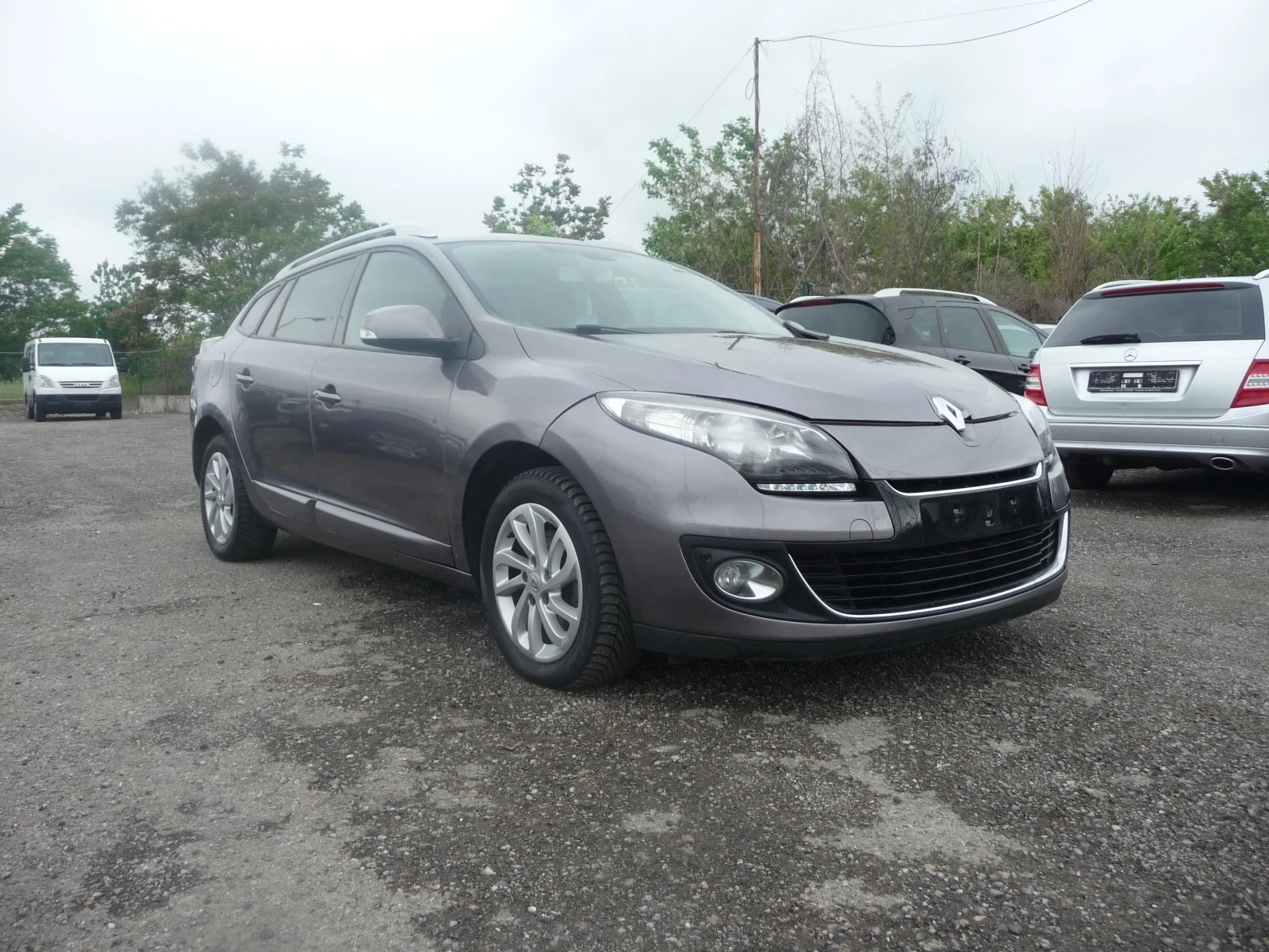 Renault Megane 1.5DCI-LED-KEYLES GO НАВИГАЦИЯ-КАМЕРА - изображение 3