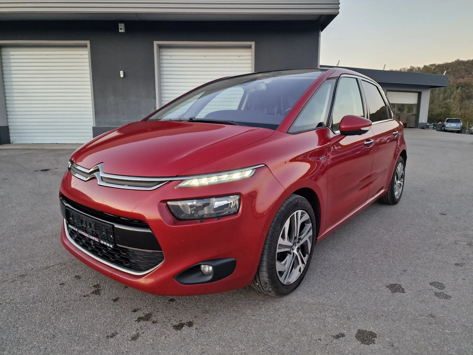 Citroen C4 Picasso 1.6HDI NAVI  - изображение 3