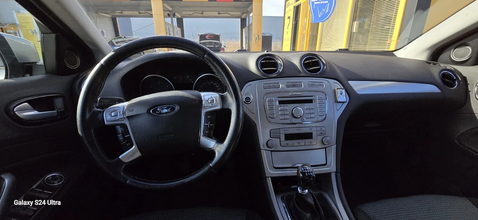 Ford Mondeo 2.0 - изображение 4