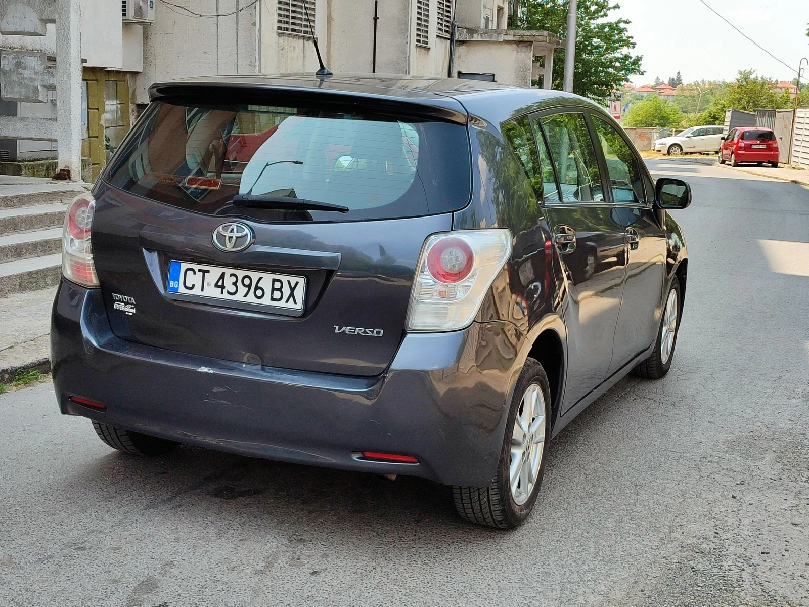 Toyota Verso D4D - изображение 7