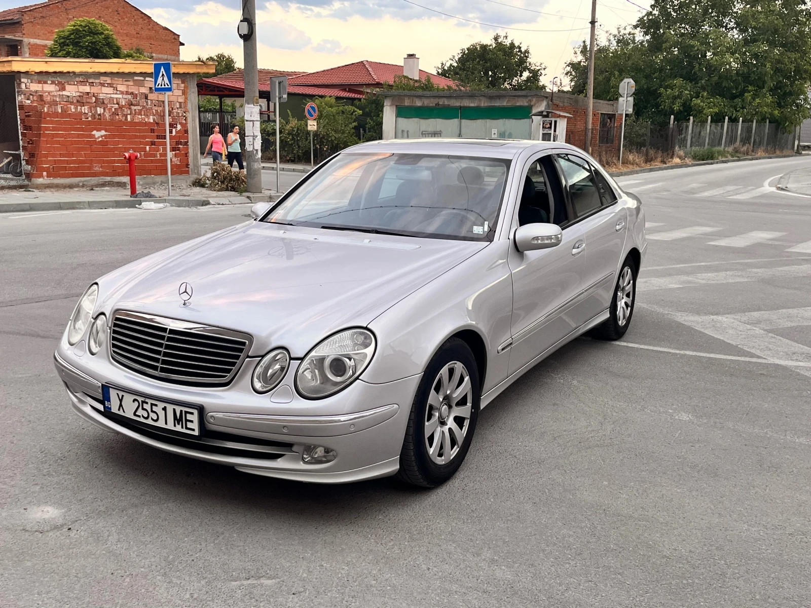 Mercedes-Benz E 320  - изображение 4