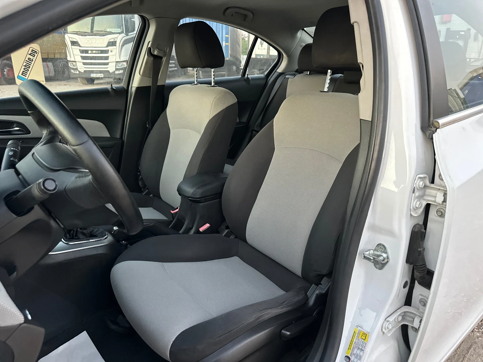 Chevrolet Cruze 2.0D 160HP / EURO 5 / БЯЛ  - изображение 8