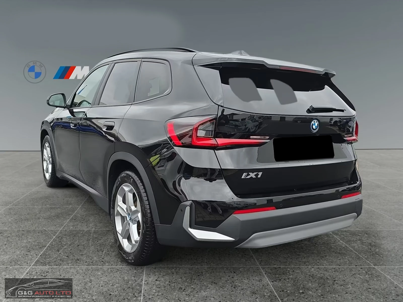 BMW iX1 xDRIVE30/313HP/HUD/PARK+ /DR.ASS/MEM/ADAP.LED/687f - изображение 4