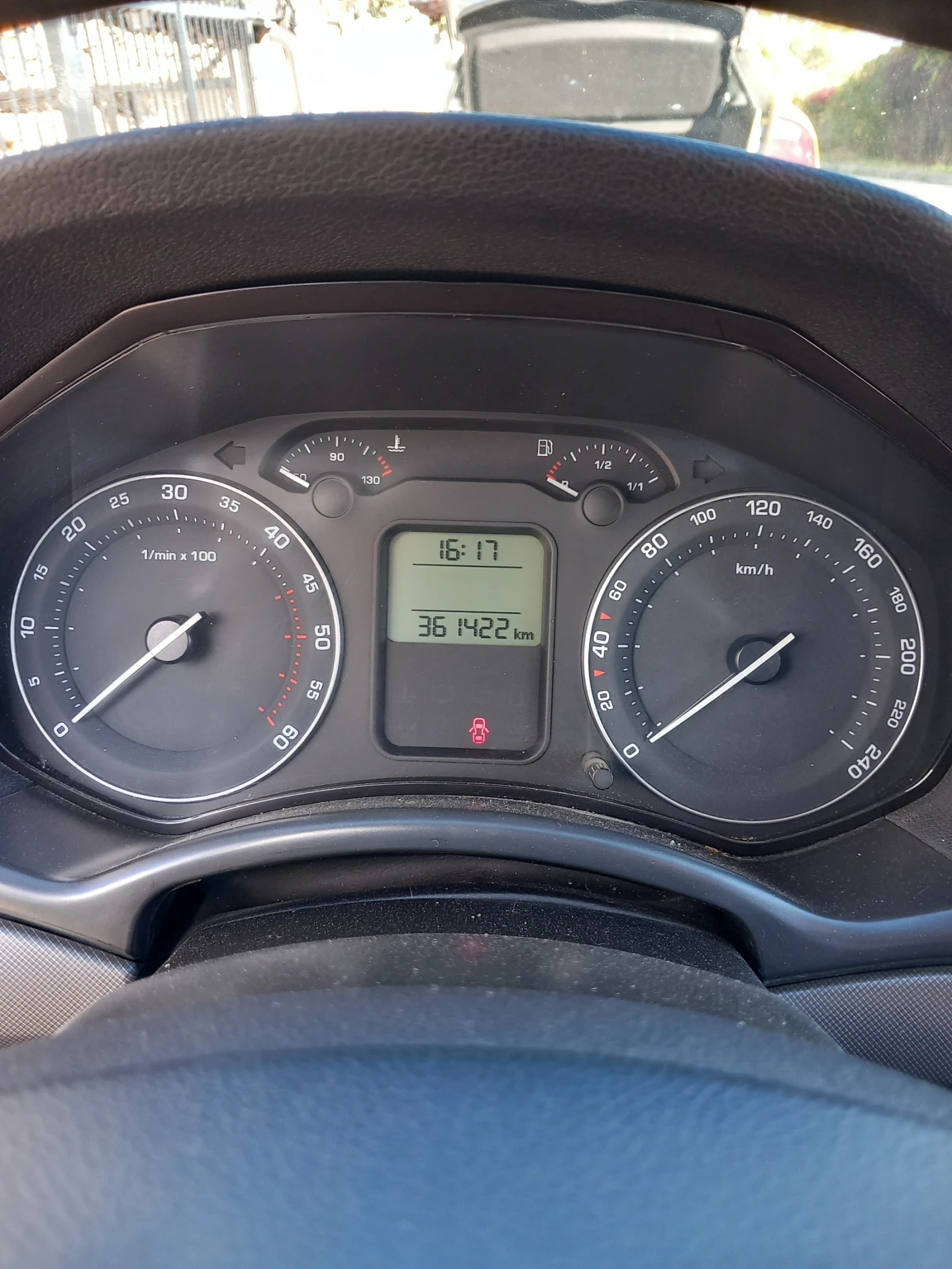 Skoda Octavia | Mobile.bg   11