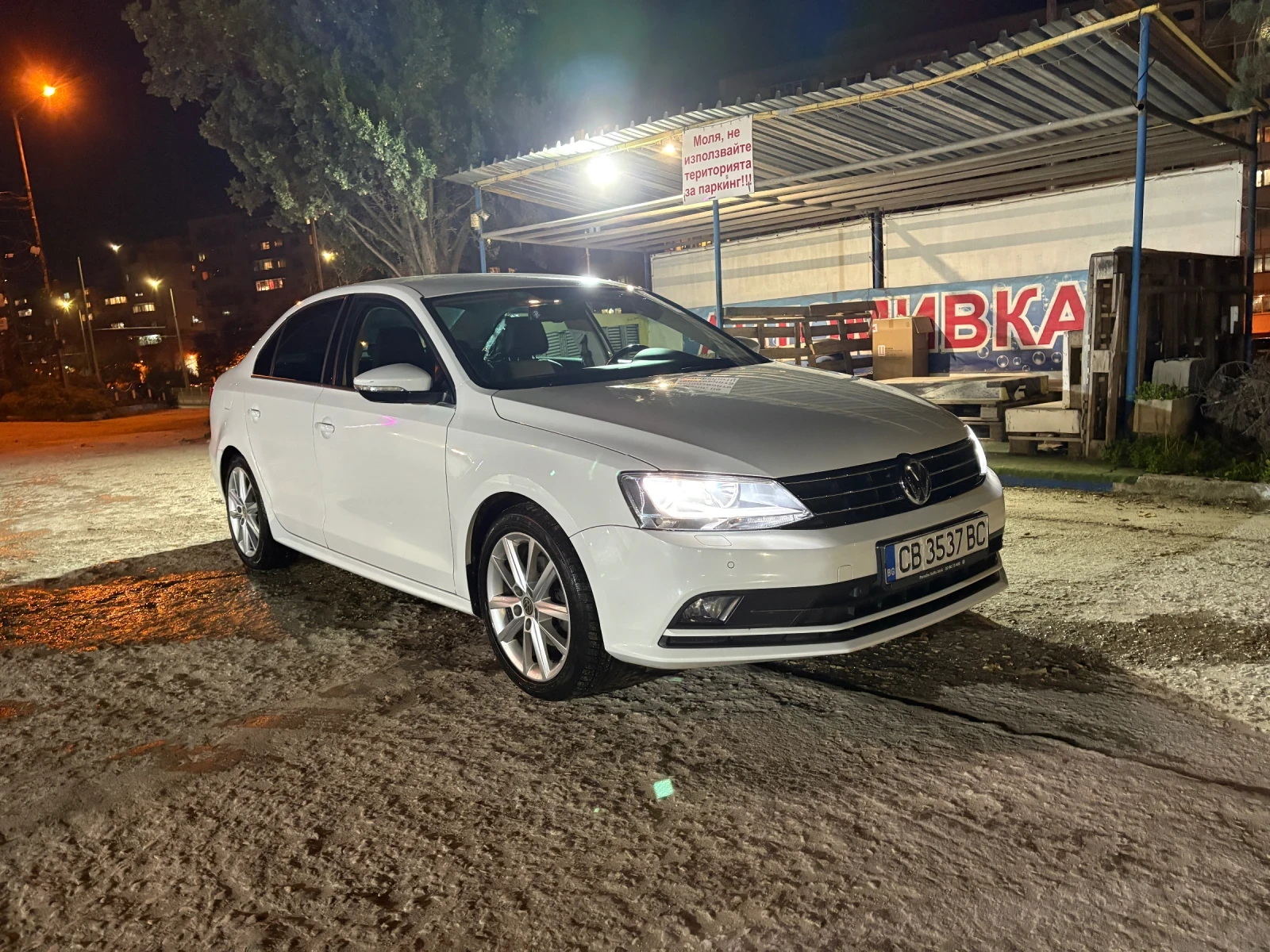 VW Jetta 2.0 TDI HIGHLINE - изображение 5