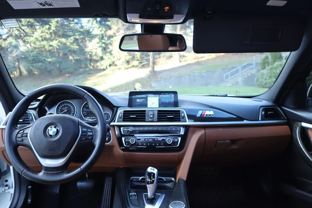 BMW 330 i XDRIVE* * * *  | Mobile.bg   7