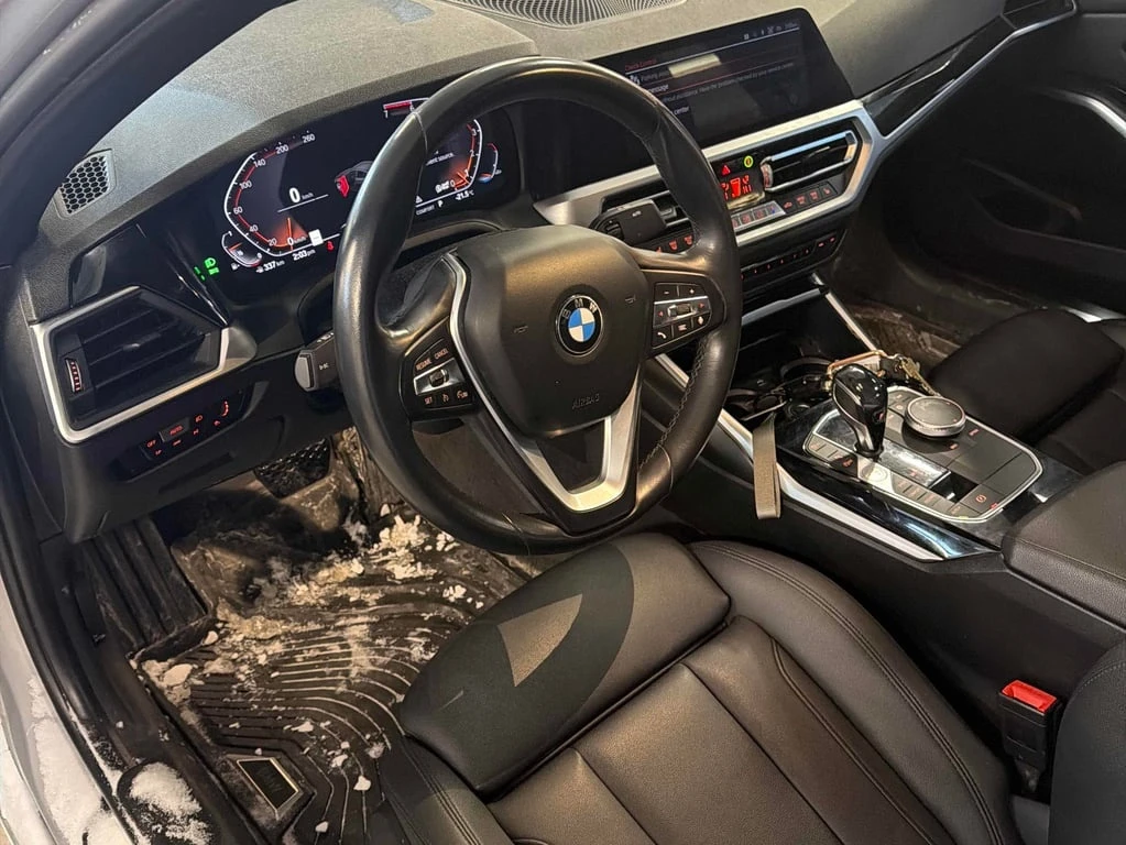 BMW 330 * 330i xDrive * CARFAX * ��� ������������ ������ | Mobile.bg � ����������� 5