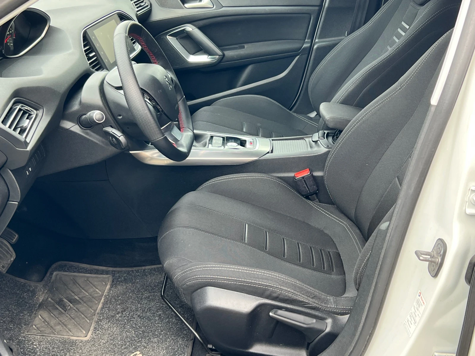 Peugeot 308 2.0 BlueHDI 150 | Mobile.bg � ����������� 10