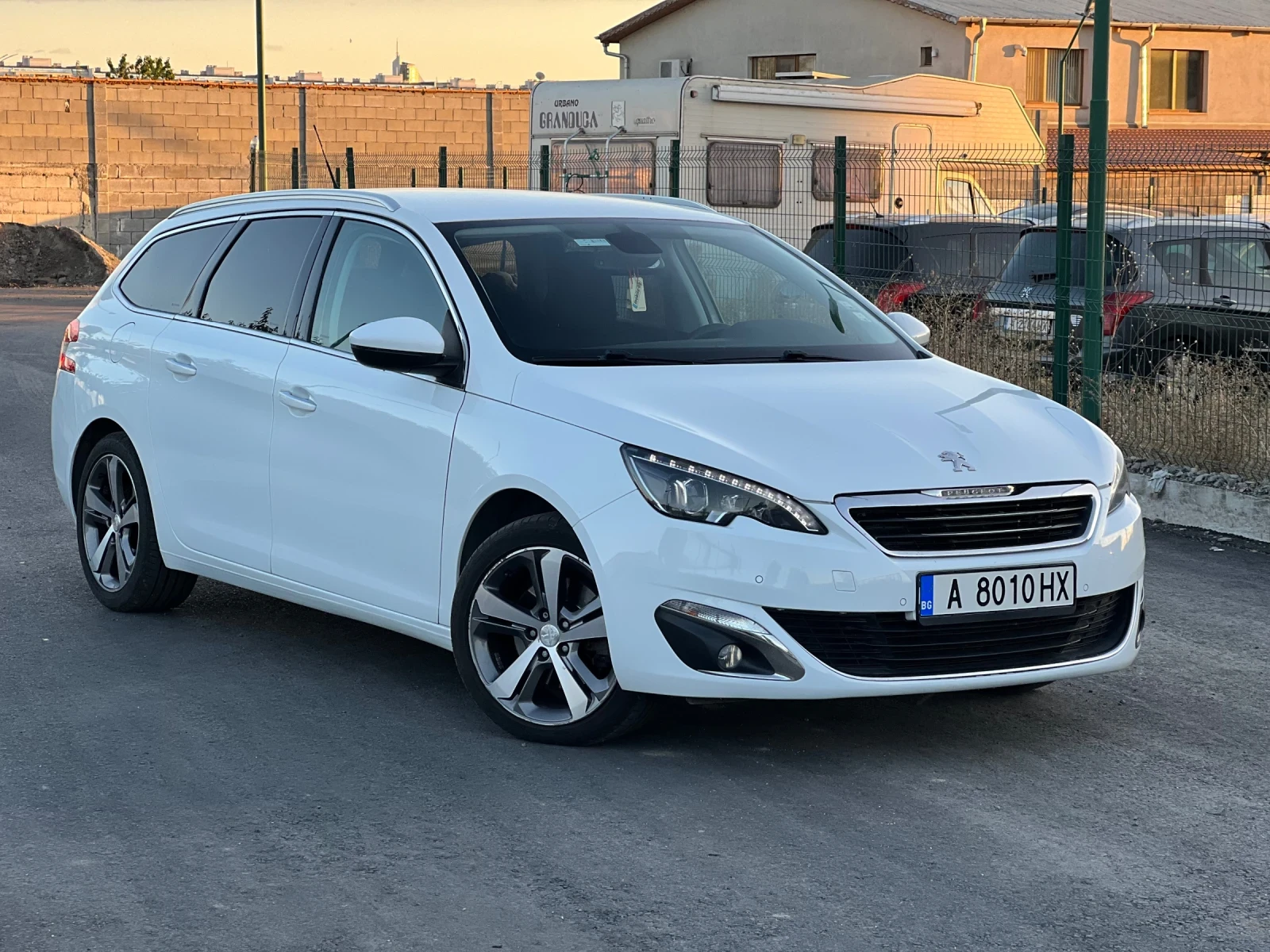 Peugeot 308 2.0 BlueHDI 150 | Auto.bg — изображение 1
