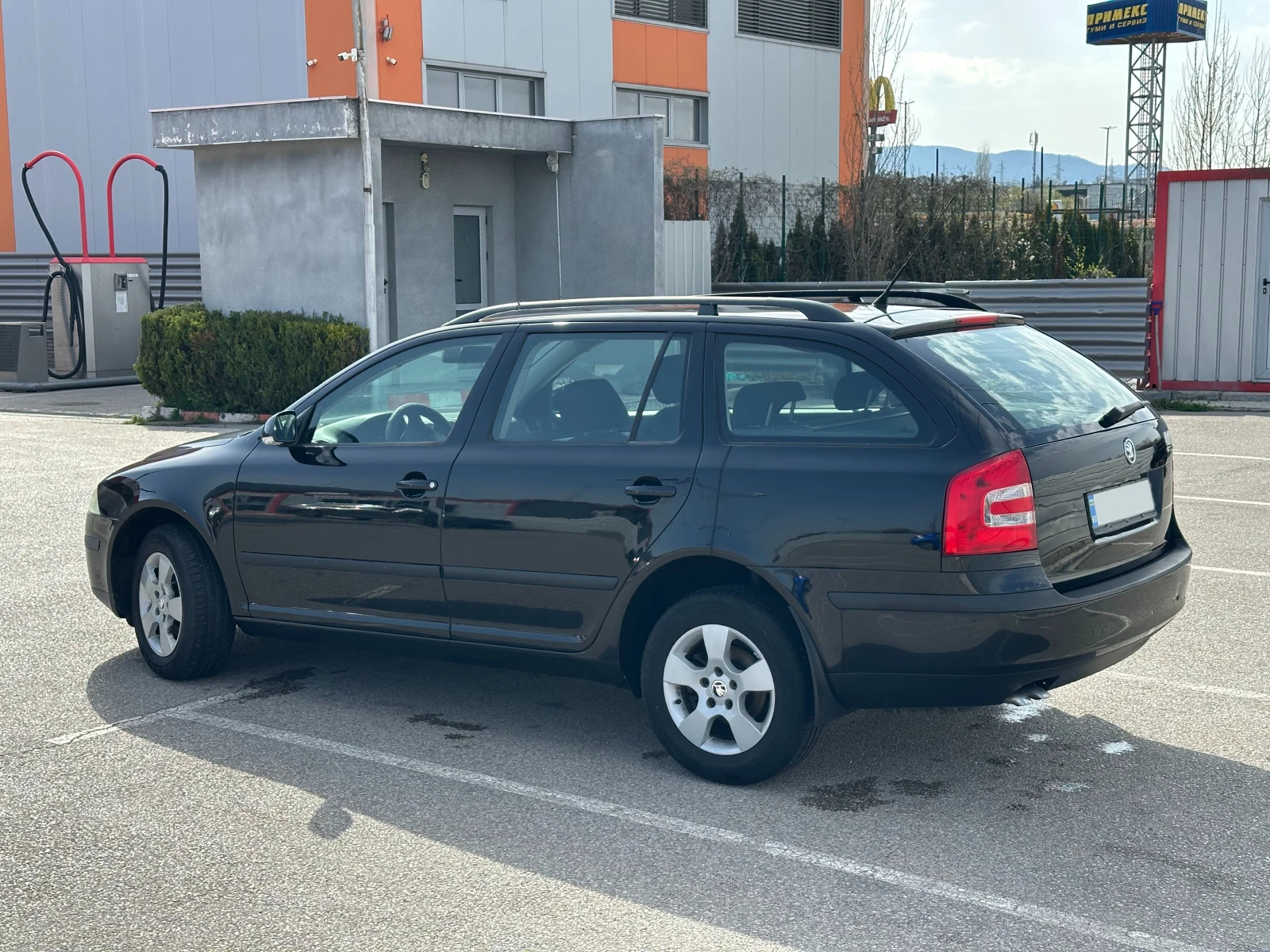 Skoda Octavia 1.9 TDI 4x4, снимка 6 - Автомобили и джипове - 54294761