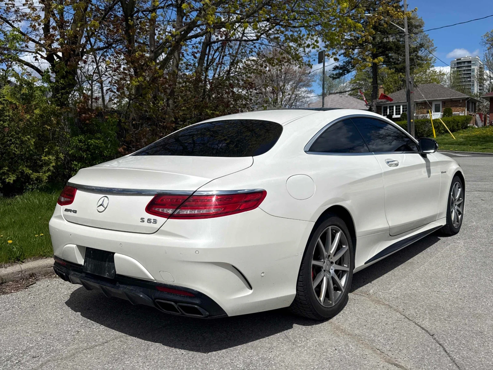 Mercedes-Benz S 63 AMG CARFAX * АВТОКРЕДИТ * ПРОГНОЗНА ЦЕНА ДО БГ, снимка 17 - Автомобили и джипове - 54512669