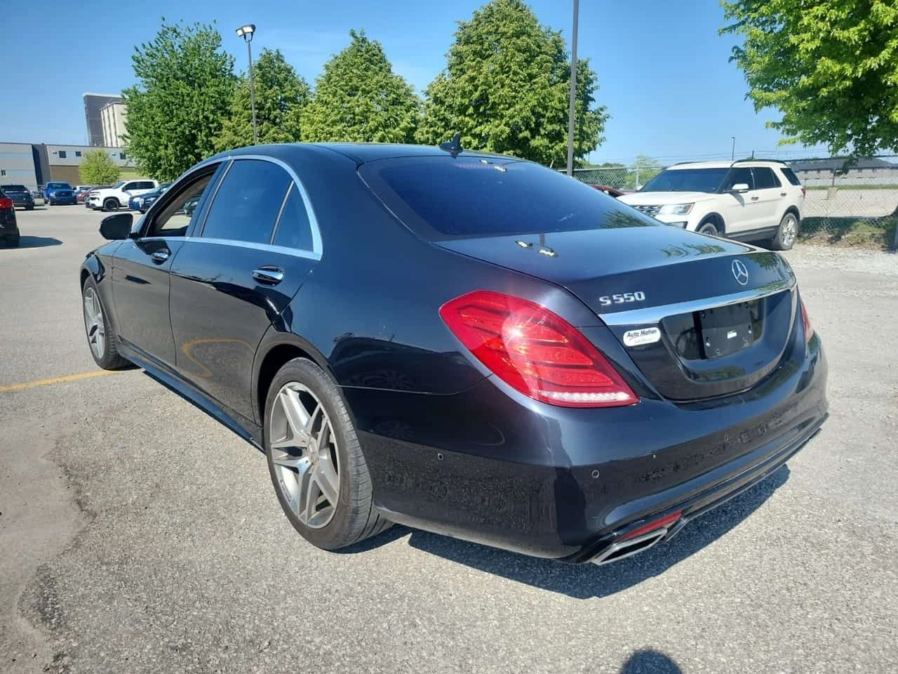 Mercedes-Benz S 550 * ПОДГРЕВ* ОБДУХВАНЕ* КАМЕРА* ДИСТОРНИК* ПАНОРАМА*, снимка 4 - Автомобили и джипове - 54699389