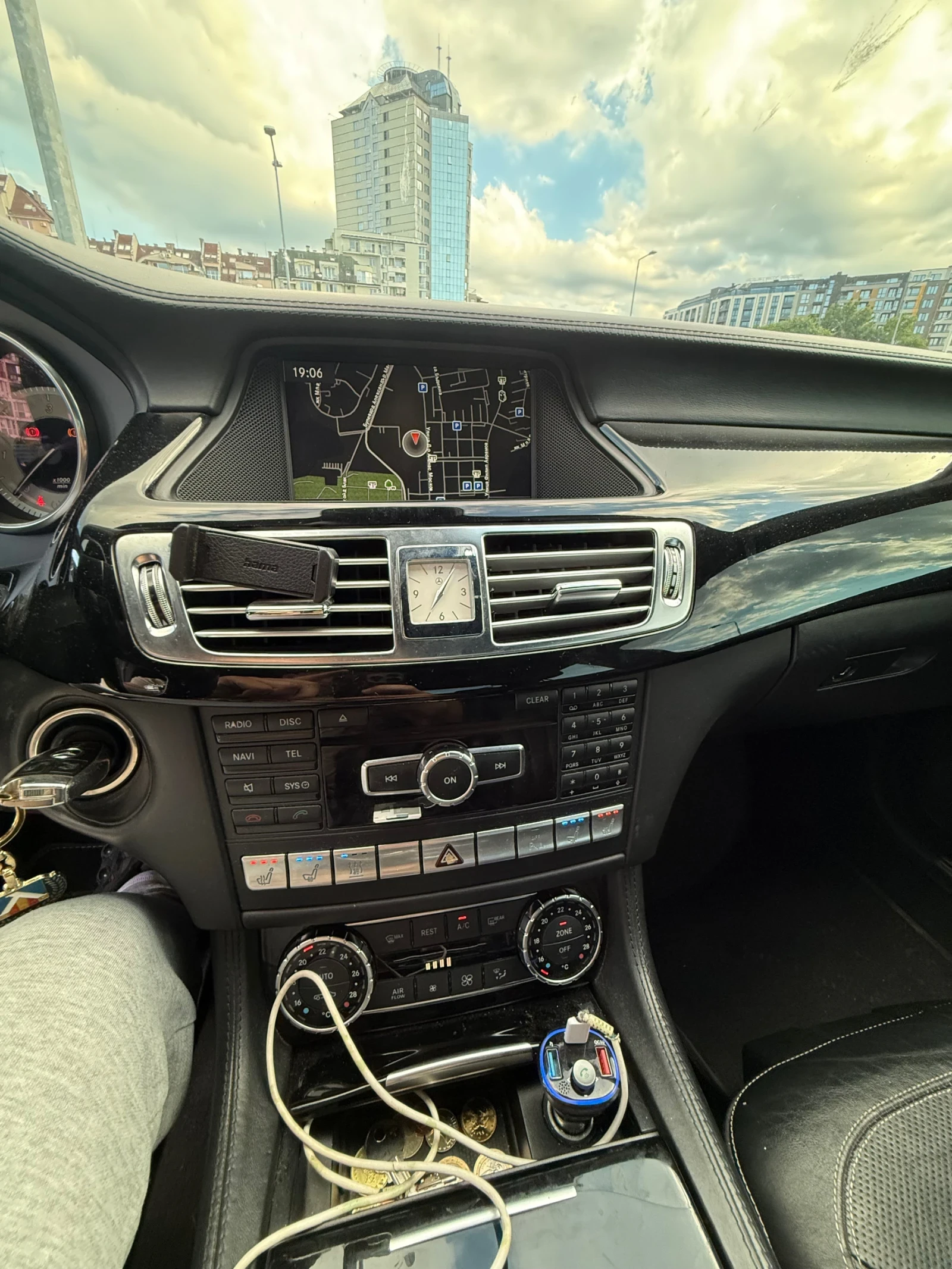 Mercedes-Benz CLS 350, снимка 8 - Автомобили и джипове - 54828667