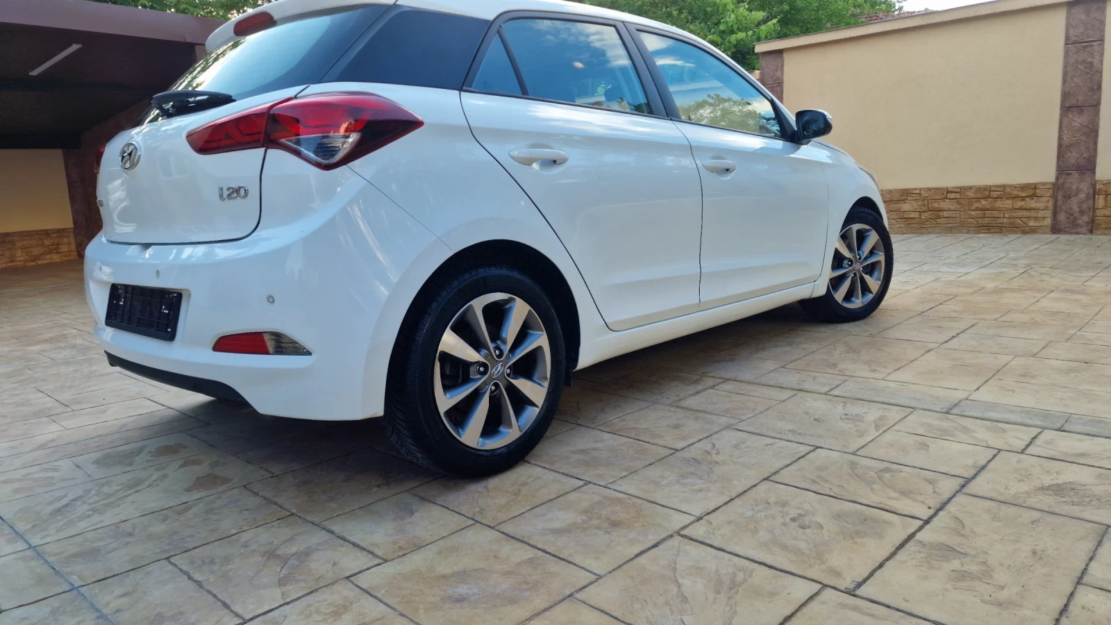 Hyundai I20 1.1CRDi-EURO-6, снимка 3 - Автомобили и джипове - 54962975