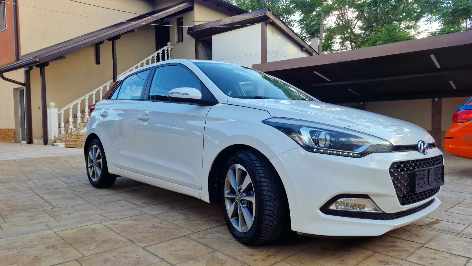 Hyundai I20 1.1CRDi-EURO-6, снимка 2 - Автомобили и джипове - 54962975