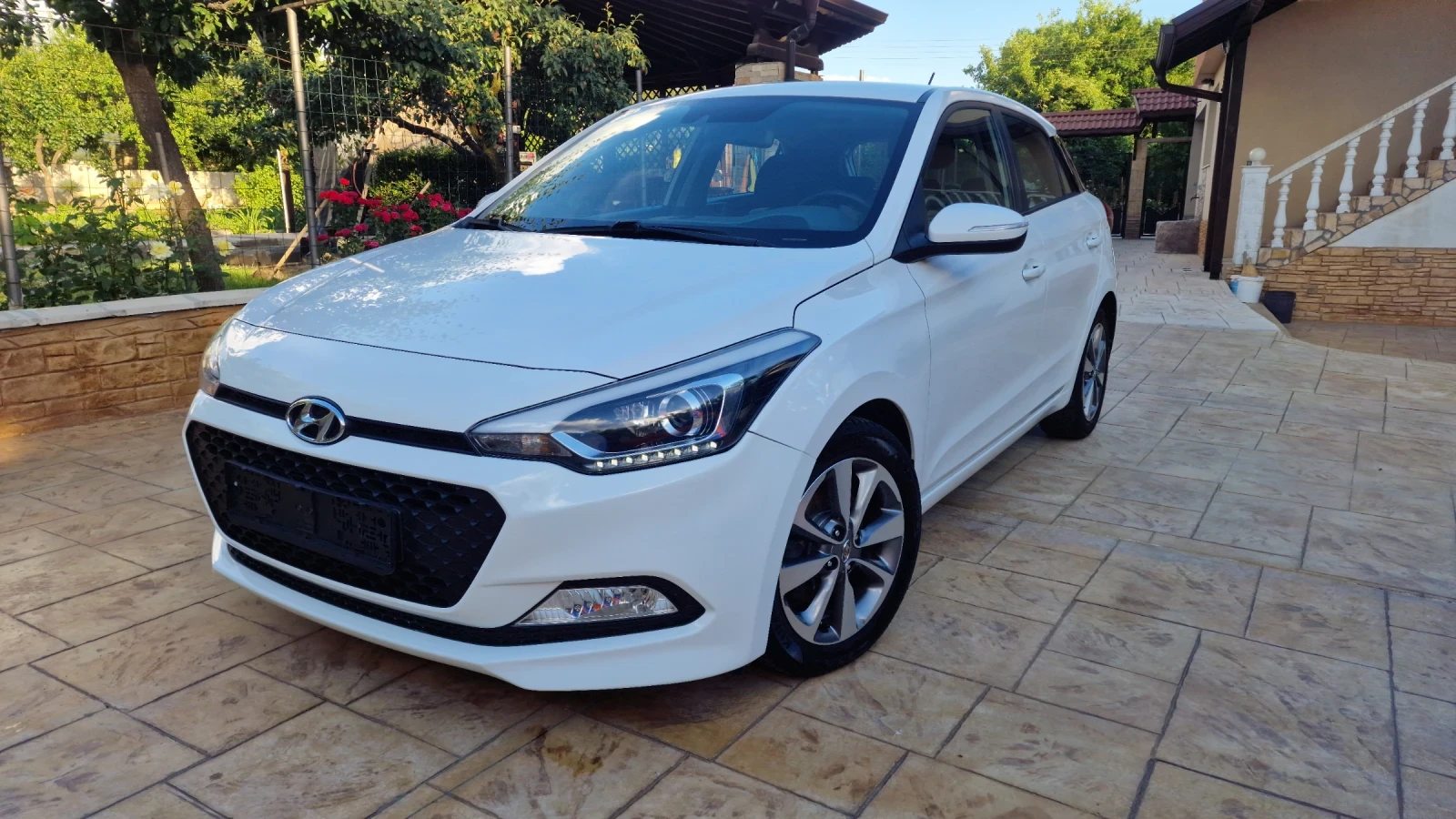 Hyundai I20 1.1CRDi-EURO-6, снимка 7 - Автомобили и джипове - 54962975