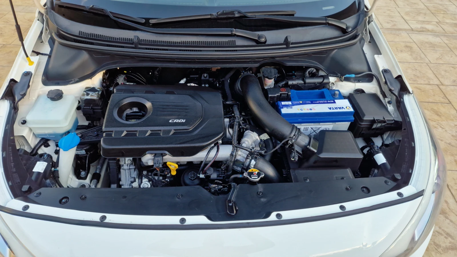 Hyundai I20 1.1CRDi-EURO-6, снимка 17 - Автомобили и джипове - 54962975