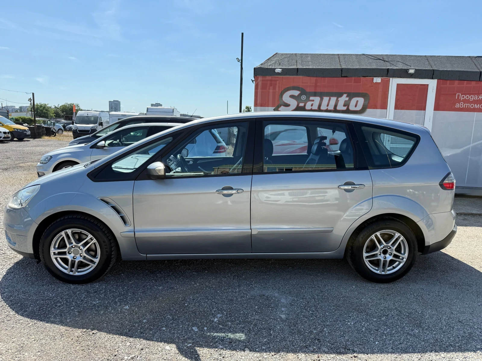 Ford S-Max 2.0TDCI АВТОМАТ* ПОДГРЕВ* АЛКАНТАРА* ШВЕЙЦАРИЯ, снимка 7 - Автомобили и джипове - 55183355